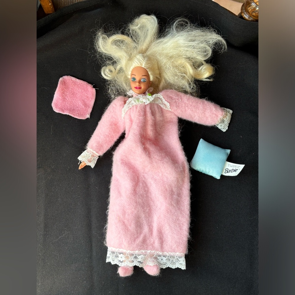 Vintage 1993 Bedtime Soft Body Barbie